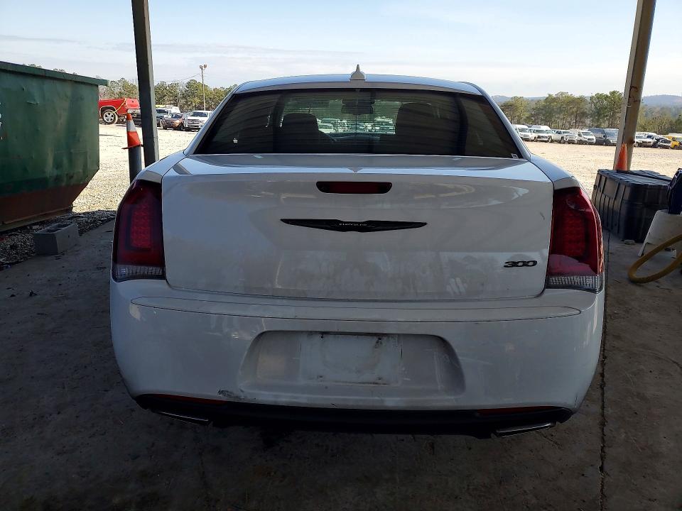 2022 Chrysler 300 VIN 2C3CCAAG4NH236745 COPART salvage auction — FRONT END, Al - Cert Of Title-Salvage Title, sold $5,400 on 2026-07-15 (photo 6)