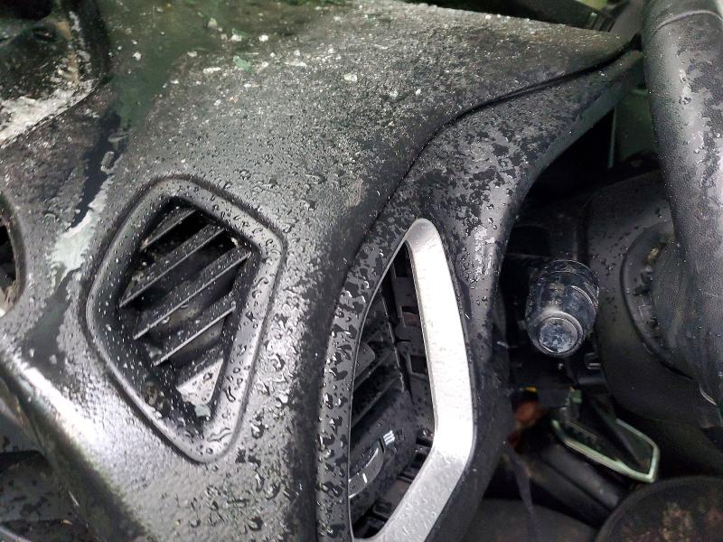 2019 Jeep Renegade VIN ZACNJBB18KPK34014 COPART salvage auction — FRONT END, MI - DEALER ONLY CLEAN TITLE, sold $400 on 2026-07-22 (photo 9)