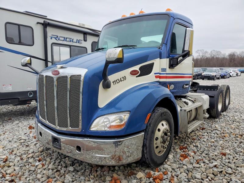2017 Peterbilt tractor All models VIN 1XPBDP9X2HD432212 COPART salvage auction — NORMAL WEAR, CT, sold $2,050 on 2026-08-07 (photo 2)