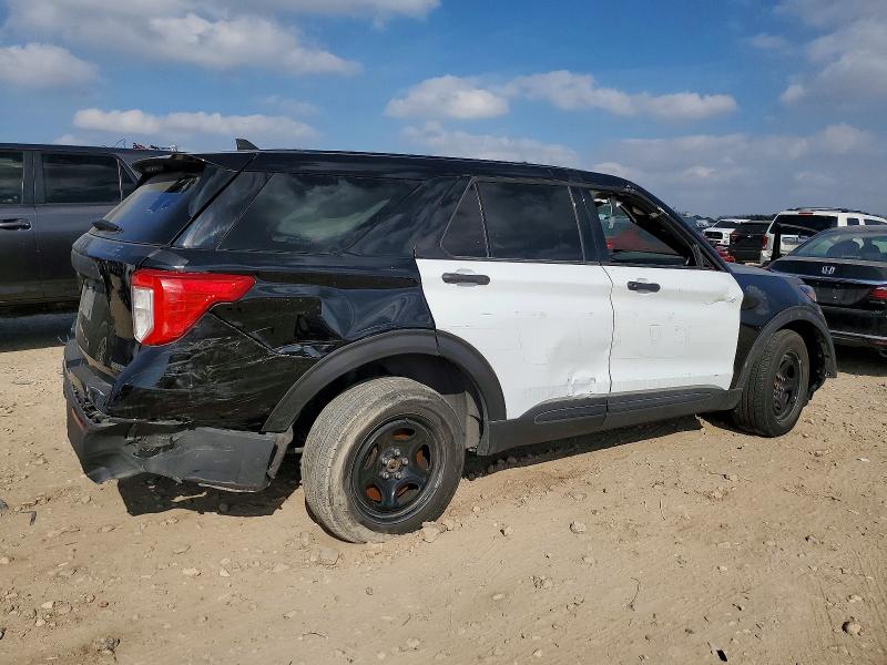 2024 Ford Explorer VIN 1FM5K8AB3RGA26784 COPART salvage auction — REAR END, Tx - Salvage Vehicle Title, sold $4,950 on 2026-07-09 (photo 3)