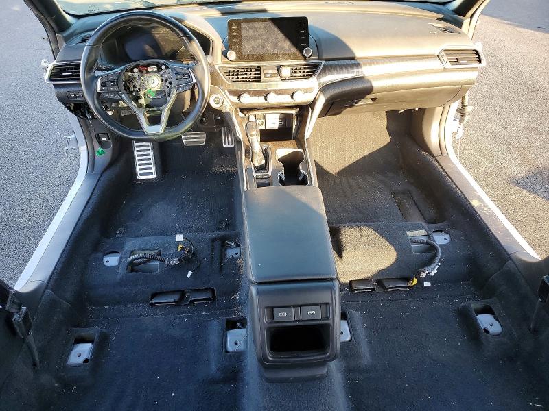 2022 Honda Accord VIN 1HGCV1F31NA016250 COPART salvage auction — STRIPPED, Tx - Salvage Vehicle Title, sold $175 on 2026-07-01 (photo 8)