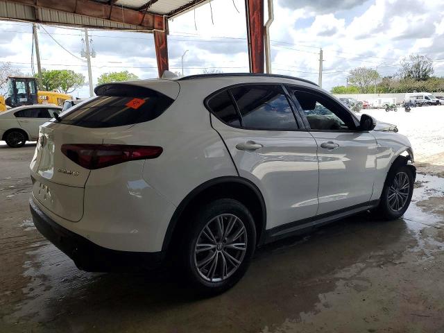 2022 Alfa romeo Stelvio VIN ZASPAJAN5N7D28208 COPART salvage auction — FRONT END, Fl - Certificate Of Destruction, sold $3,800 on 2026-07-16 (photo 3)