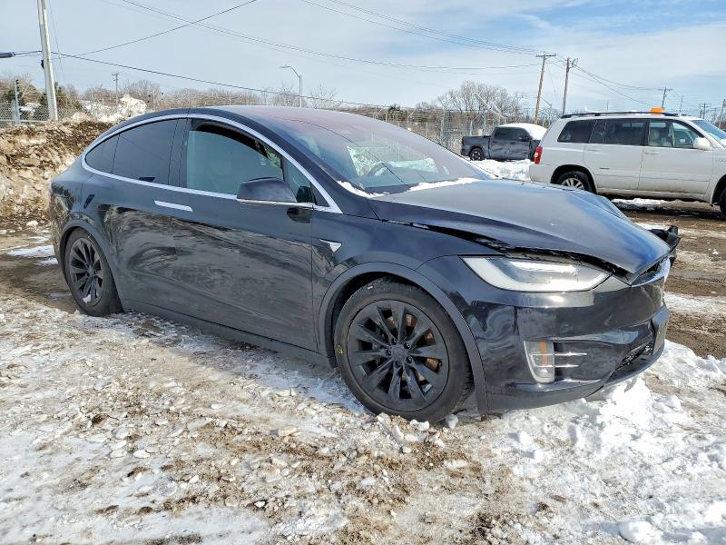 2017 Tesla Model x VIN 5YJXCAE29HF040564 COPART salvage auction — FRONT END, Md - Cert Of Salvage > 75% Damage, sold $3,850 on 2026-07-02 (photo 4)