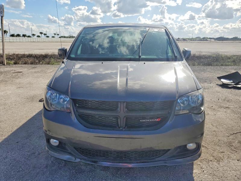 2015 Dodge Caravan VIN 2C4RDGCG6FR703923 COPART salvage auction — WATER/FLOOD, Fl - Certificate Of Destruction, sold $1,600 on 2026-08-05 (photo 5)
