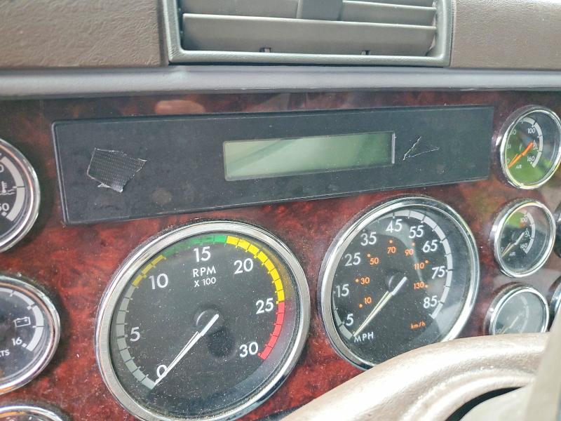 2015 Freightliner All models VIN 3ALXFBCG4FDGS7180 COPART salvage auction — ALL OVER, SC, sold $4,350 on 2026-07-09 (photo 8)