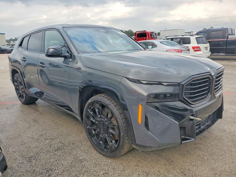 2025 BMW XM VIN 5YM23CS06S9Z37228 COPART salvage auction — Water/Flood, NJ - CERT OF TITLE-SALVAGE FLOOD, sold $83,500 on 2026-07-07 (photo 4)