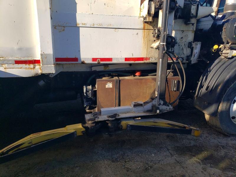 2007 Autocar llc Unknown VIN 5VCDC6MF77H204822 COPART salvage auction — MINOR DENT/SCRATCHES, ID - CERT OF TITLE-JUNK, sold $1,500 on 2026-07-30 (photo 6)