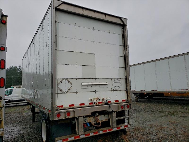 2011 Ggsd Dry van tr VIN 1GRAP5613BK211414 COPART salvage auction — NORMAL WEAR, AB - EXPORT ONLY, sold $1,600 on 2026-07-28 (photo 3)