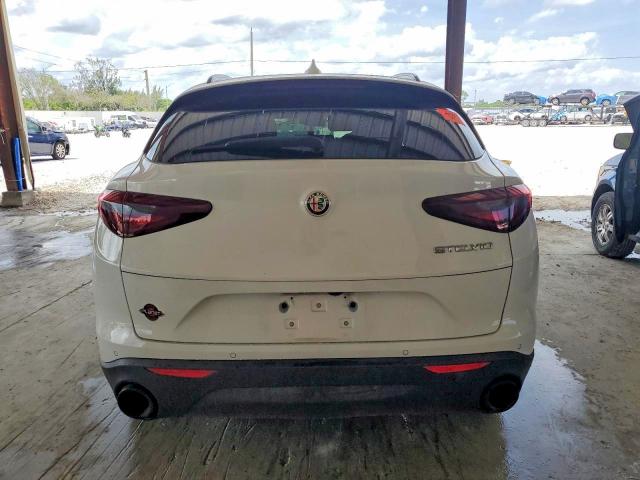 2022 Alfa romeo Stelvio VIN ZASPAJAN5N7D28208 COPART salvage auction — FRONT END, Fl - Certificate Of Destruction, sold $3,800 on 2026-07-16 (photo 6)