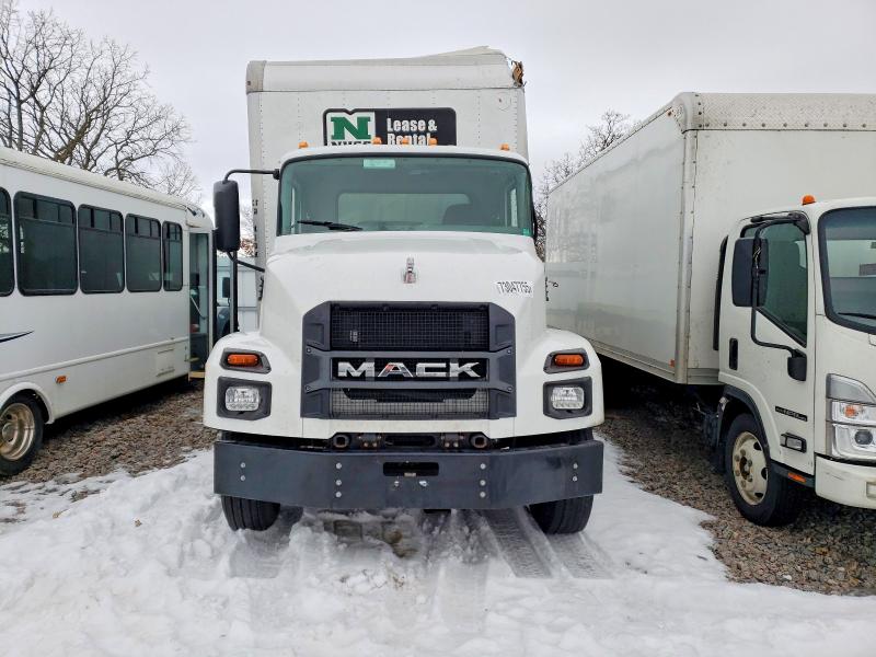 2022 Mack Md VIN 1M2MDBAA0NS003707 COPART salvage auction — ROLLOVER, MN - CERT OF TITLE-SALVAGE, sold $35 on 2026-07-29 (photo 5)