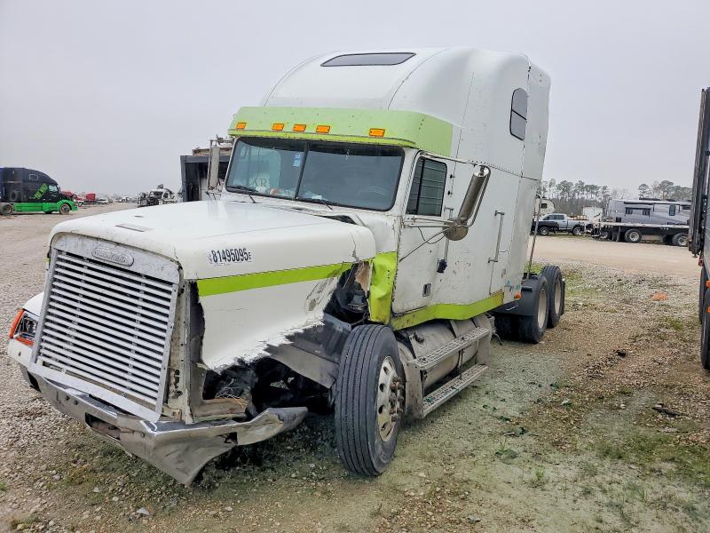 2001 Freightliner All models VIN 1FUJAHCG61LG86064 COPART salvage auction — FRONT END, TX - SALVAGE VEHICLE TITLE, sold $5,600 on 2026-07-09 (photo 2)