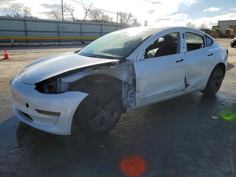 2023 Tesla Model 3 VIN 5YJ3E1EAXPF586790 COPART salvage auction — SIDE, IL - SALVAGE CERTIFICATE, sold $8,900 on 2026-07-08 (photo 1)