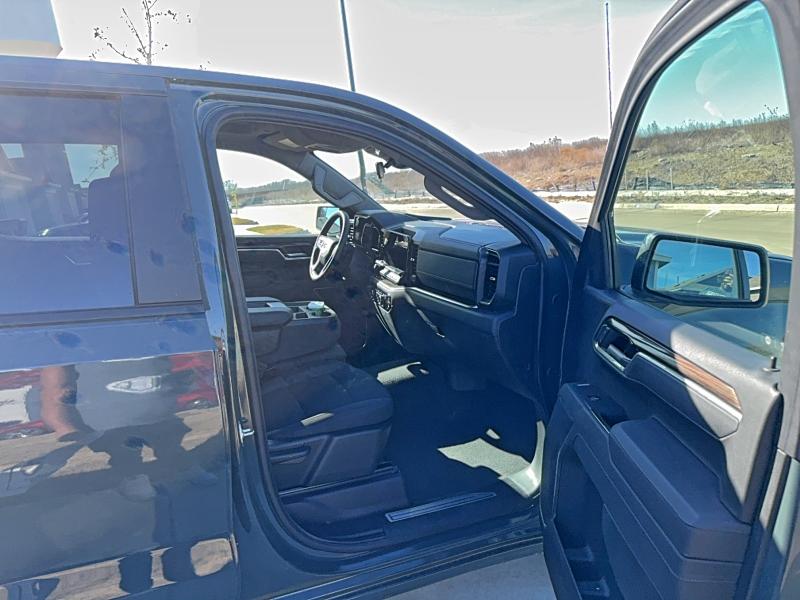 2025 Chevrolet Silverado VIN 1GCUKDED8SZ171415 COPART salvage auction — Normal Wear, TX - CERTIFICATE OF TITLE (P), sold $17,800 on 2026-02-23 (photo 5)