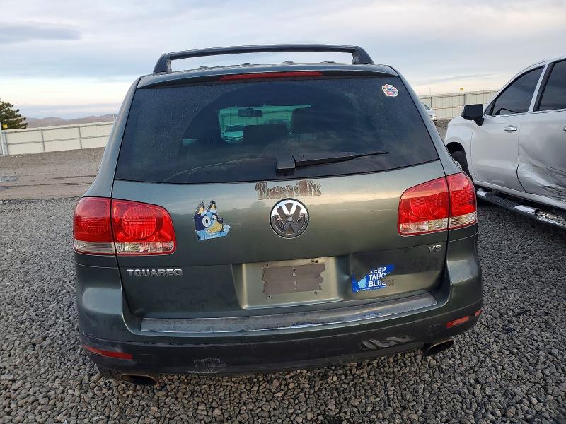 2005 Volkswagen Touareg VIN WVGZM77L25D023831 COPART salvage auction — MINOR DENT/SCRATCHES, Nv - Certificate Of Title, sold $400 on 2026-08-06 (photo 6)