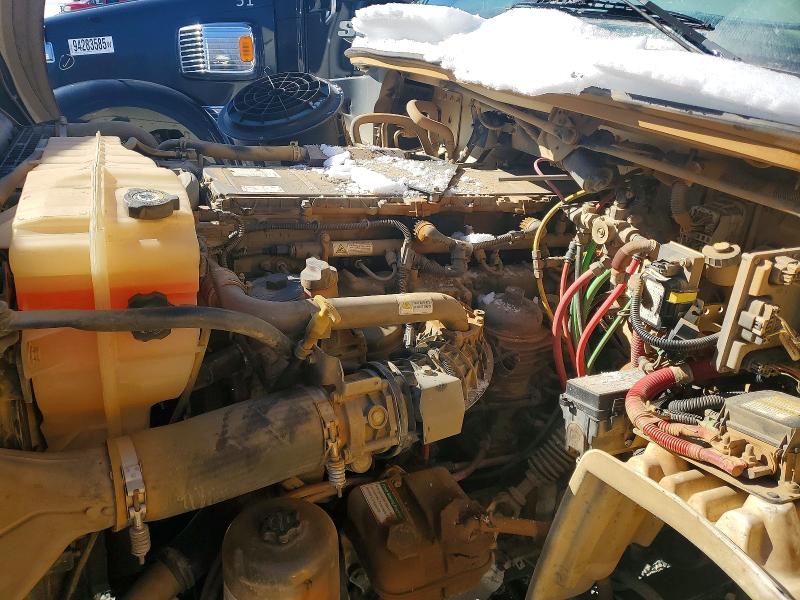 2014 Freightliner All models VIN 1FUJC5DV7EHFV9242 COPART salvage auction — NORMAL WEAR, CZ, sold $7,400 on 2026-09-01 (photo 7)