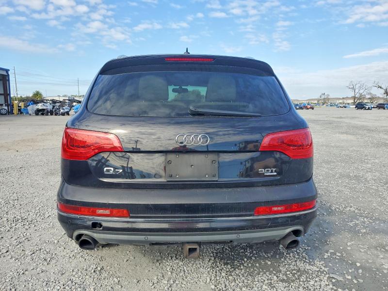 2015 Audi Q7 VIN WA1LGAFE4FD017803 COPART salvage auction — WATER/FLOOD, Fl - Cert Of Title-Slvg Rebld Flood, sold $1,475 on 2026-07-27 (photo 6)