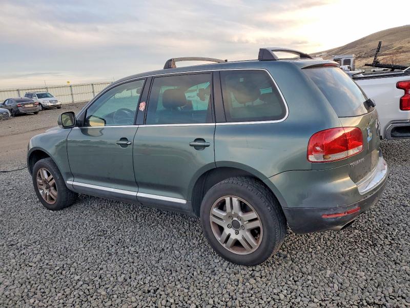 2005 Volkswagen Touareg VIN WVGZM77L25D023831 COPART salvage auction — MINOR DENT/SCRATCHES, Nv - Certificate Of Title, sold $400 on 2026-08-06 (photo 2)