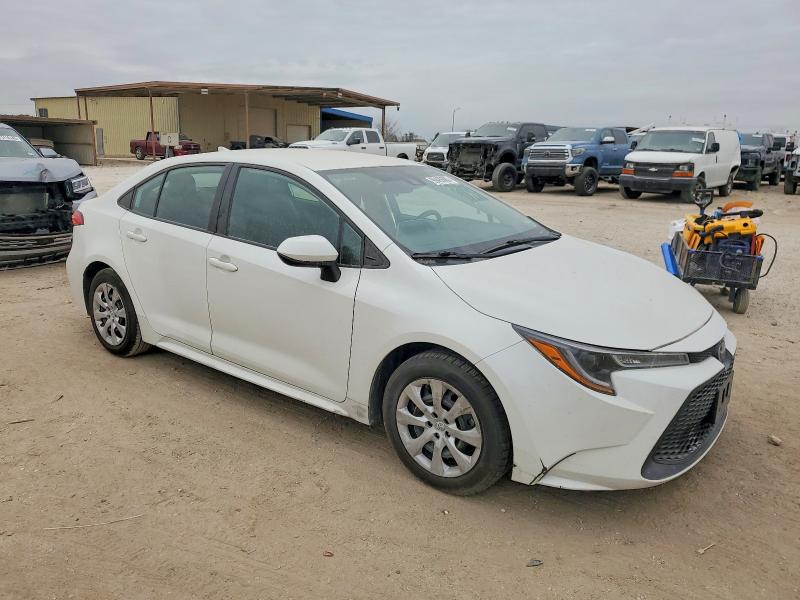2020 Toyota Corolla VIN 5YFEPRAE6LP065669 COPART salvage auction — SIDE, Tx - Salvage Vehicle Title, sold $2,000 on 2026-07-02 (photo 4)