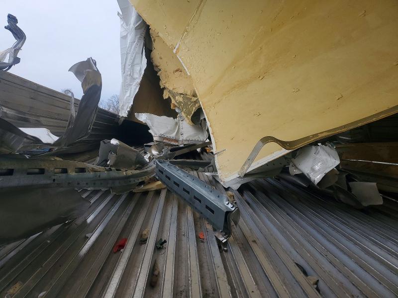 2022 Cimc reefer trailer VIN 527SR5328NM028064 COPART salvage auction — FRAME DAMAGE, IA - CERTIFICATE OF TITLE, sold $4,100 on 2026-07-28 (photo 7)