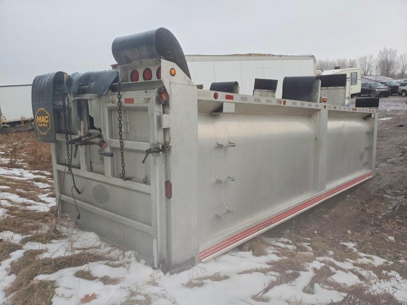 2011 Mac Dump body VIN 1A9AD283XBP432337 COPART salvage auction — SIDE, CZ, sold $25 on 2026-07-27 (photo 5)