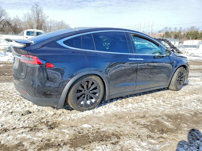 2017 Tesla Model x VIN 5YJXCAE29HF040564 COPART salvage auction — FRONT END, Md - Cert Of Salvage > 75% Damage, sold $3,850 on 2026-07-02 (photo 3)