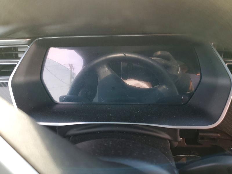 2017 Tesla Model x VIN 5YJXCAE29HF040564 COPART salvage auction — FRONT END, Md - Cert Of Salvage > 75% Damage, sold $3,850 on 2026-07-02 (photo 9)