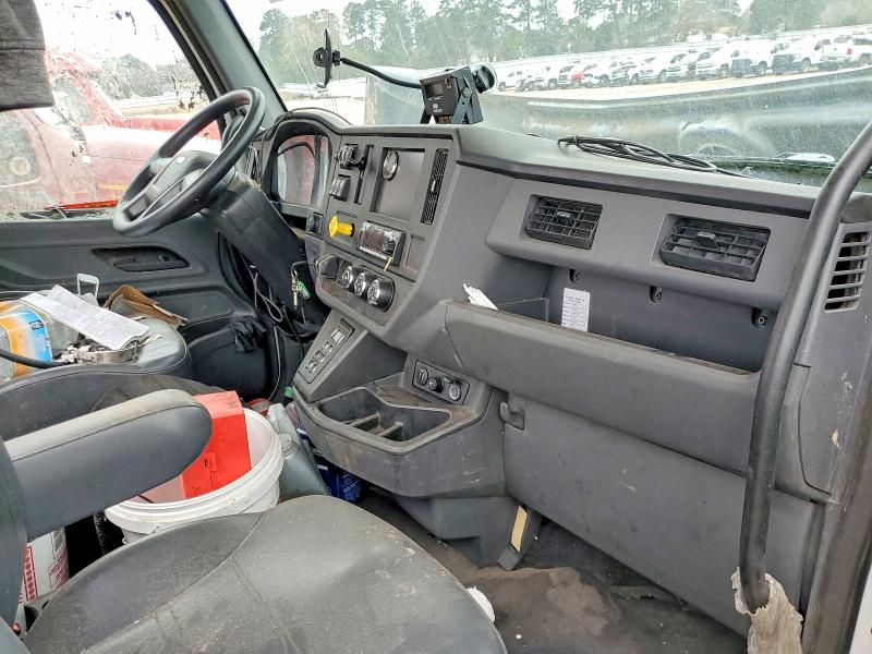 2023 Ptrb All other VIN 2NP8XJ0X9PM839619 COPART salvage auction — ROLLOVER, TX - SALVAGE VEHICLE TITLE (P), sold $3,400 on 2026-07-27 (photo 5)