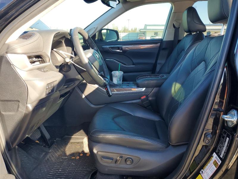 2024 Toyota Highlander VIN 5TDKDRAH0RS538634 COPART salvage auction — REAR END, Nc - Salvage Certificate Of Title, sold $19,300 on 2026-07-20 (photo 7)