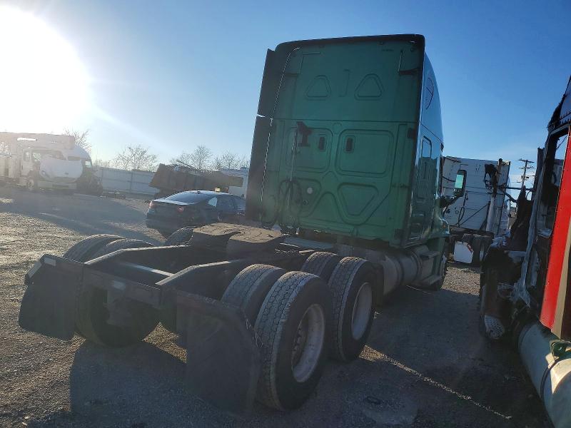 2018 Freightliner All other VIN 3AKJGLDR7JSJV0730 COPART salvage auction — MECHANICAL, KY - CERTIFICATE OF TITLE, sold $12,500 on 2026-09-02 (photo 4)