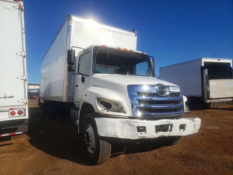 2020 Hino All models VIN 5PVNJ8JV7L4S76233 — COPART salvage auction photo