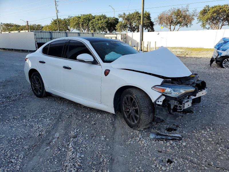 2018 Alfa romeo Giulia VIN ZARFAEDN1J7573529 COPART salvage auction — FRONT END, Fl - Cert Of Title Slvg Rebuildable, sold $2,600 on 2026-07-16 (photo 4)
