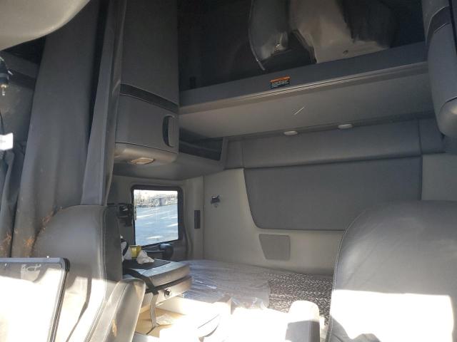 2023 International Lt625 VIN 3HSDZAPRXPN450426 COPART salvage auction — ROLLOVER, Id - Salvage Certificate Of Title, sold $20,300 on 2026-07-09 (photo 6)