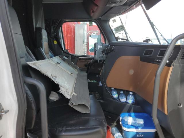 2019 Freightliner All other VIN 3AKJHHDR4KSKC6069 COPART salvage auction — SIDE, ST, sold $80 on 2026-09-10 (photo 5)