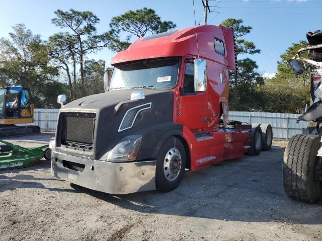 2006 Volv Vn VIN 4V4NC9GH46N437528 COPART salvage auction — SIDE, SC, sold $1 on 2026-07-08 (photo 2)