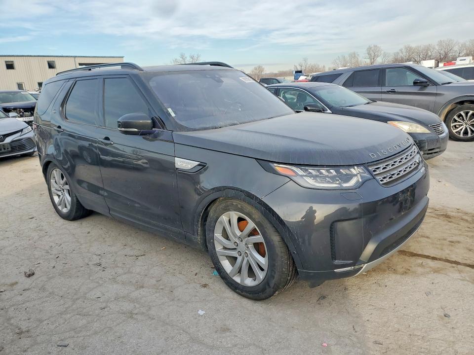 2018 Land rover Discovery VIN SALRR2RK9JA054981 COPART salvage auction — MINOR DENT/SCRATCHES, Wv - Certificate Of Title (P), sold $8,800 on 2026-07-28 (photo 4)