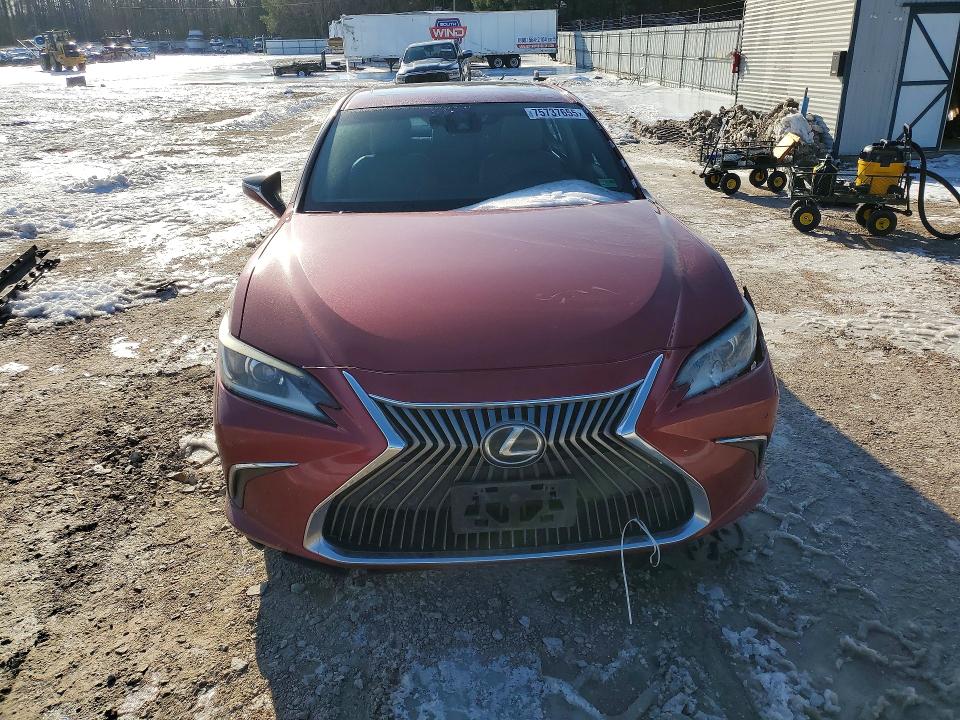 2019 Lexus ES350 VIN 58ABZ1B10KU017911 COPART salvage auction — FRONT END, Va - Cert Of Title - Salvage, sold $8,100 on 2026-07-13 (photo 5)