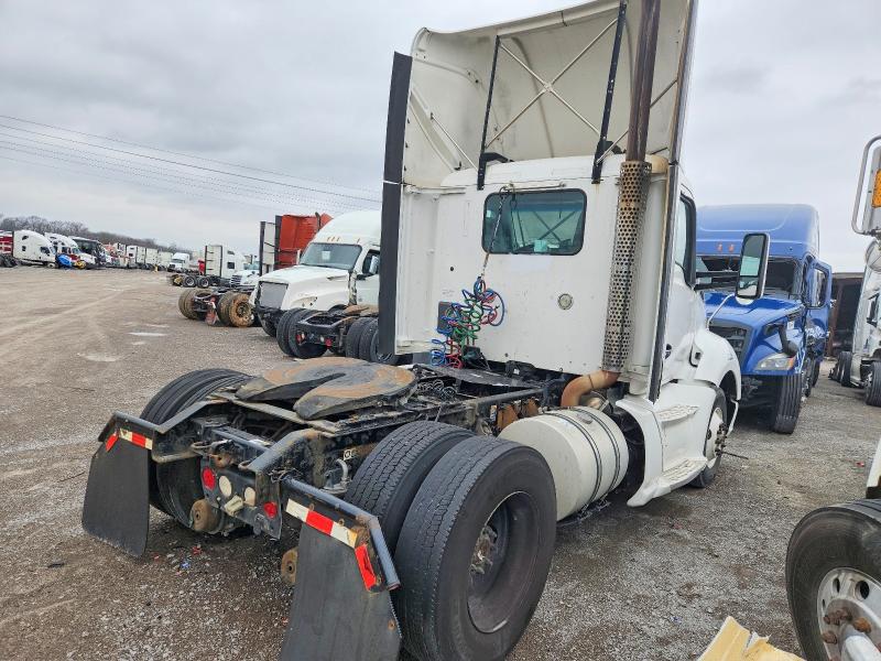 2014 Kenworth All models VIN 1XKYA48X9EJ403201 COPART salvage auction — FRONT END, IN - CERTIFICATE OF TITLE, sold $9,000 on 2026-07-06 (photo 4)