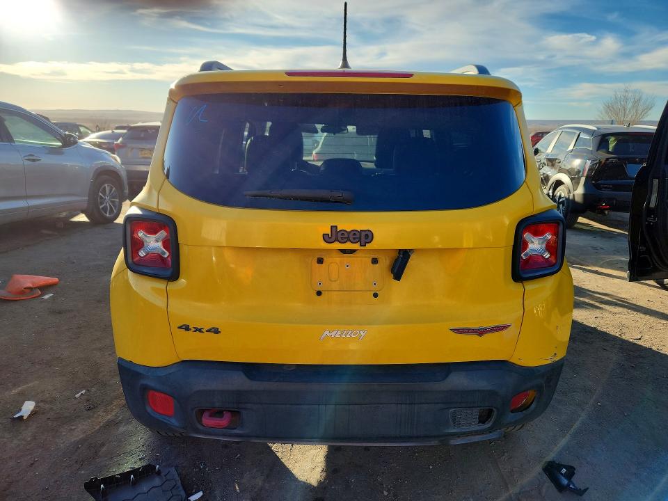 2015 Jeep Renegade VIN ZACCJBCT4FPC16125 COPART salvage auction — MECHANICAL, Nm - Certificate Of Title, sold $1,800 on 2026-07-30 (photo 6)
