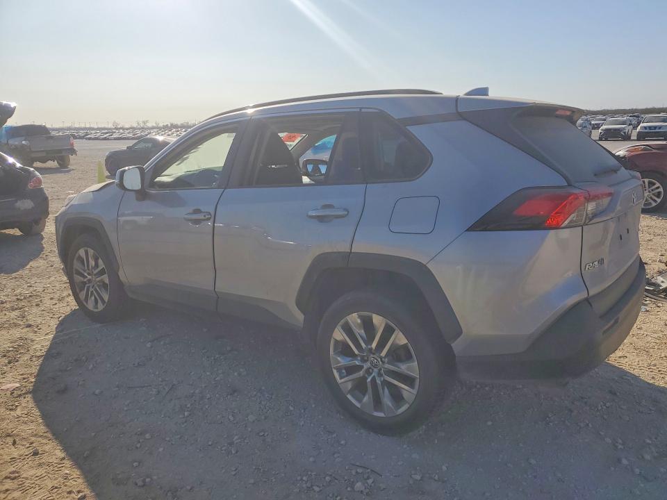 2020 Toyota Rav4 VIN JTMC1RFV2LD055175 COPART salvage auction — FRONT END, Tx - Salvage Vehicle Title, sold $7,900 on 2026-07-09 (photo 2)