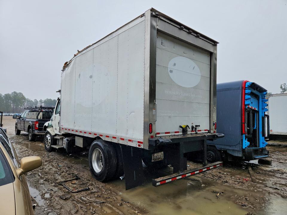2025 Freigliner All other VIN 1FVACWFC2SHVP0509 COPART salvage auction — ROLLOVER, VA - CERT OF TITLE - SALVAGE, sold $9,325 on 2026-07-17 (photo 2)