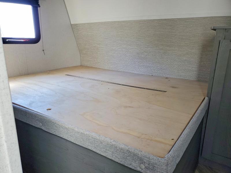 2023 Foresriver Cherokee 2 VIN 5ZT2ZKHB1PG403419 COPART salvage auction — ROOF, AR - CERTIFICATE OF TITLE, sold $15,100 on 2026-07-20 (photo 7)