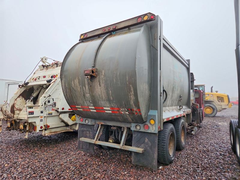 2006 Crane carrier All other VIN 1CYCCR58X6T047422 COPART salvage auction — MINOR DENT/SCRATCHES, IN - CERTIFICATE OF TITLE, sold $14,900 on 2026-07-21 (photo 4)