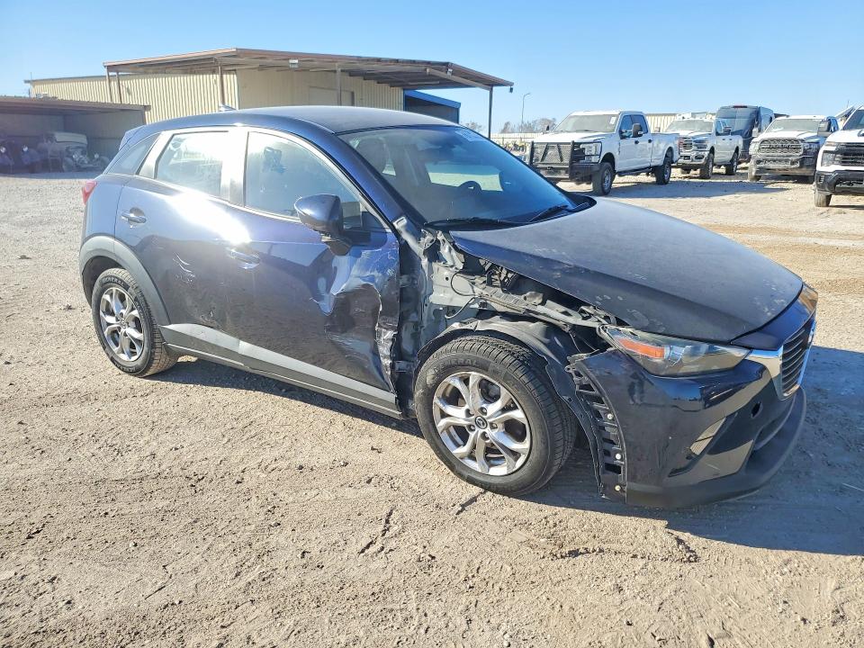 2016 Mazda Cx-3 VIN JM1DKBC75G0120015 COPART salvage auction — SIDE, Tx - Salvage Vehicle Title, sold $3,700 on 2026-07-16 (photo 4)