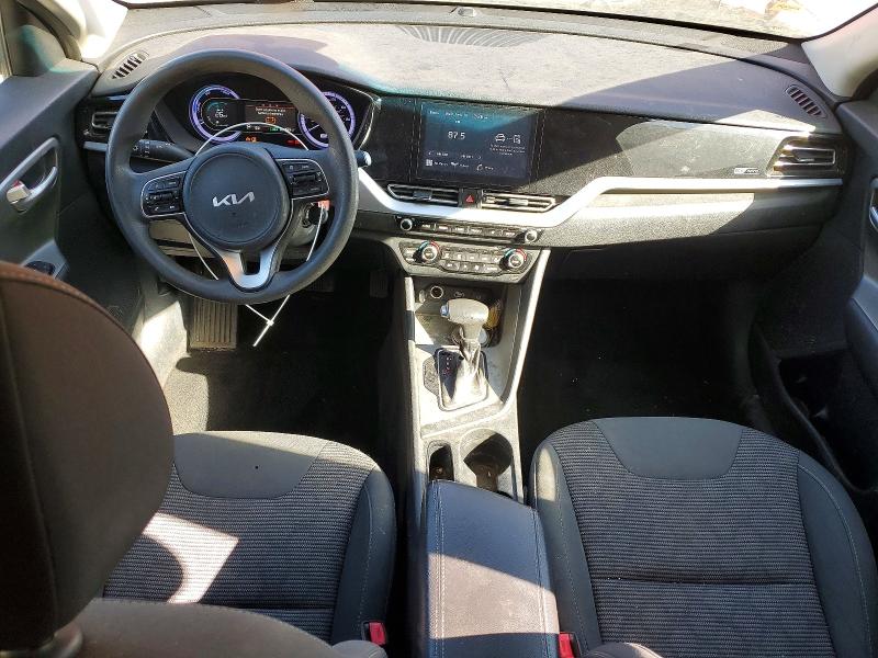 2022 Kia Niro VIN KNDCB3LC7N5534802 COPART salvage auction — REAR END, In - Certificate Of Title, sold $3,050 on 2026-07-06 (photo 8)