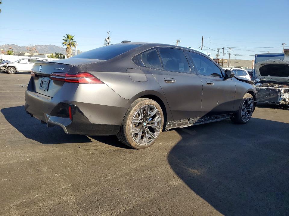 2026 BMW I5 edrive VIN WBY63HG02TCV14181 COPART salvage auction — FRONT END, Ca - Salvage Certificate, sold $7,700 on 2026-07-01 (photo 3)