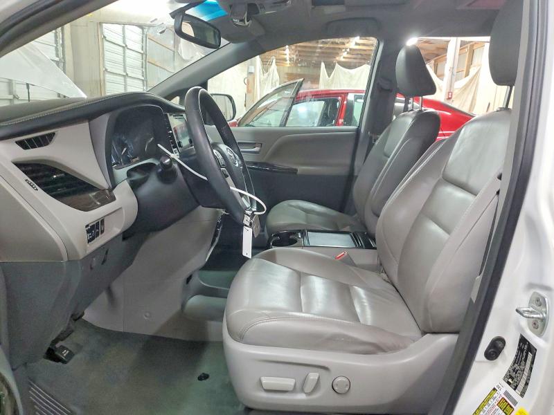 2017 Toyota Sienna VIN 5TDYZ3DC4HS856456 COPART salvage auction — REAR END, In - Cert Of Title-Salvage Title, sold $2,950 on 2026-07-28 (photo 7)
