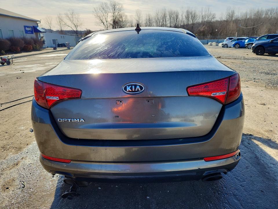 2011 Kia Optima VIN KNAGM4A76B5088545 COPART salvage auction — FRONT END, Ky - Bill Of Sale/Part Only/No Titl, sold $300 on 2026-07-13 (photo 6)