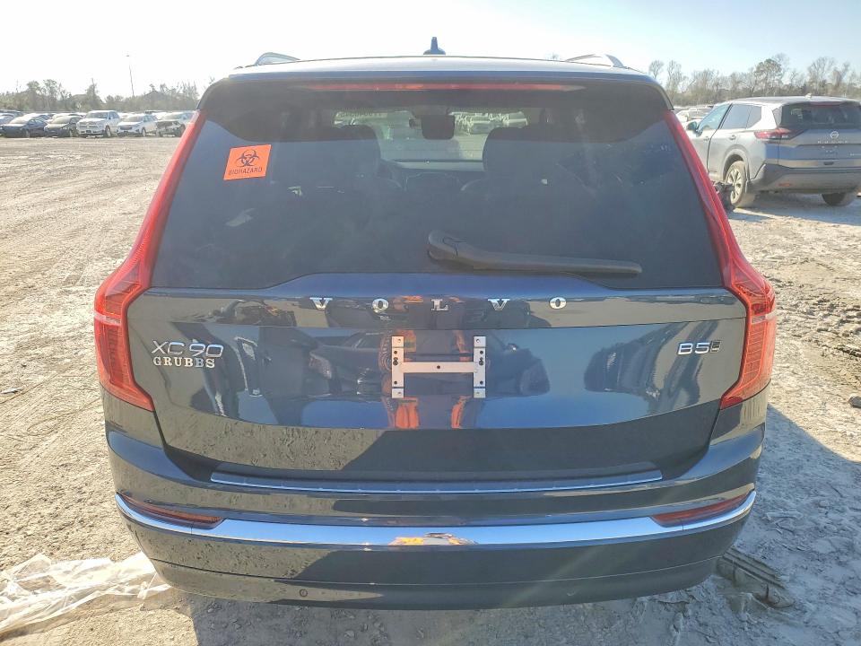2025 Volvo Xc90 VIN YV4M12PJ9S1318167 COPART salvage auction — WATER/FLOOD, Tx - Salvage Title-Flood Damage, sold $24,200 on 2026-07-14 (photo 6)
