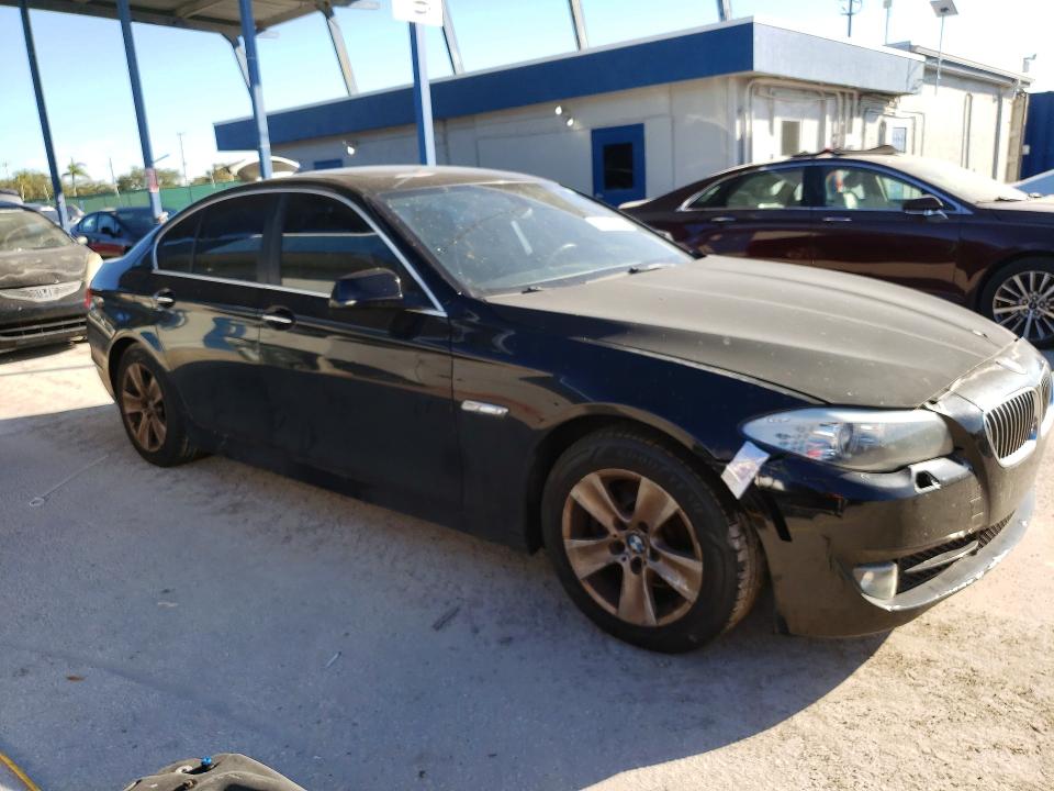 2013 BMW 5 series VIN WBAXG5C58DD234784 COPART salvage auction — MECHANICAL, Fl - Certificate Of Title (P), sold $1,000 on 2026-07-28 (photo 4)