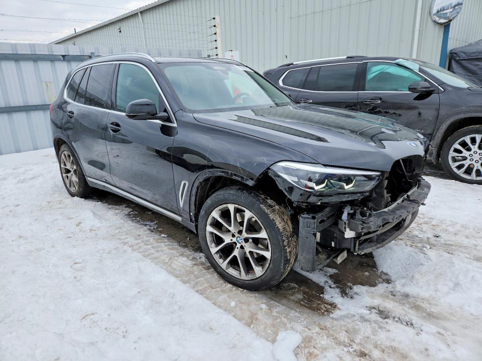 2023 BMW X5 VIN 5UXCR6C02P9P17375 COPART salvage auction — SIDE, ON - PERMIT NO BRAND - UNFIT, sold $25,000 on 2026-07-28 (photo 4)